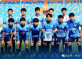 重量级归化球员首次代表申花登场引发热议